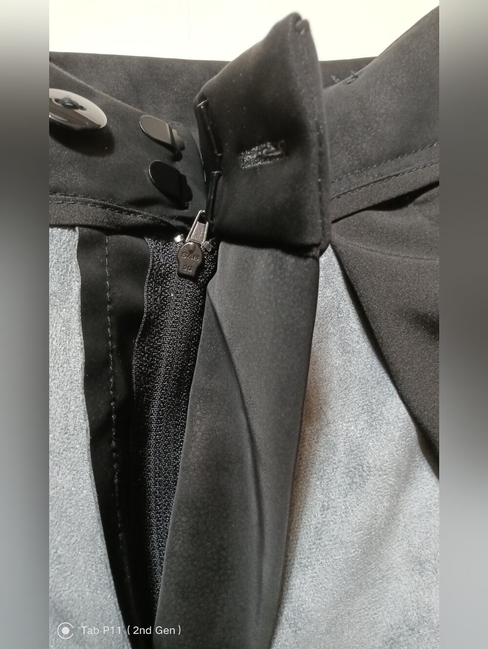 Gianni Bini Black Wide-Leg Velvet Pants - Picture 14 of 16